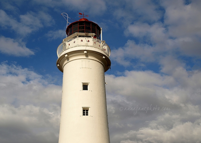 20080502-new-brighton-lighthouse-wirral.jpg