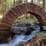 20130404-leaping-arch-by-andy-goldsworthy.jpg