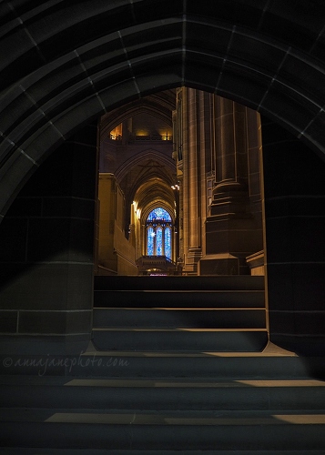 20160118-liverpool-cathedral-arches.jpg