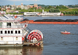 Boats on Ohio River