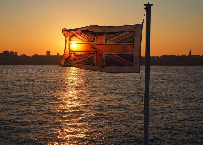 Ferry Flag at Sunset - 20151002-mersey-ferry-flag-at-sunset.jpg