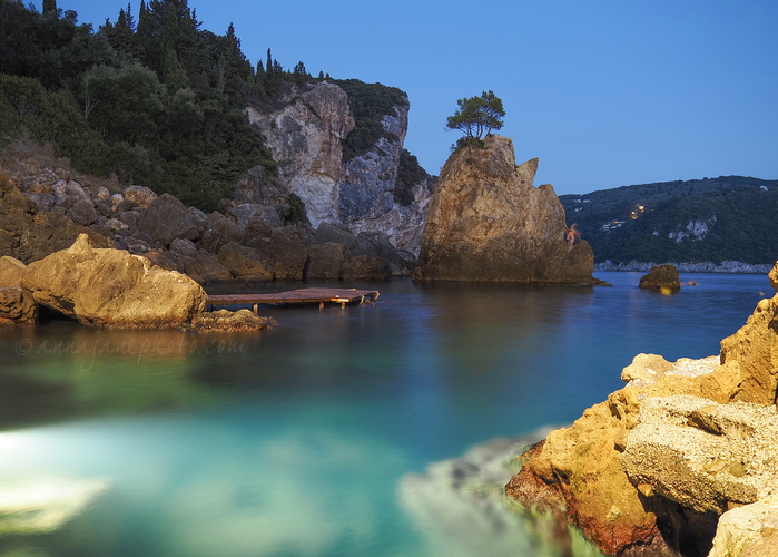 20260910 La Grotta at Dusk (5) 1600px.jpg